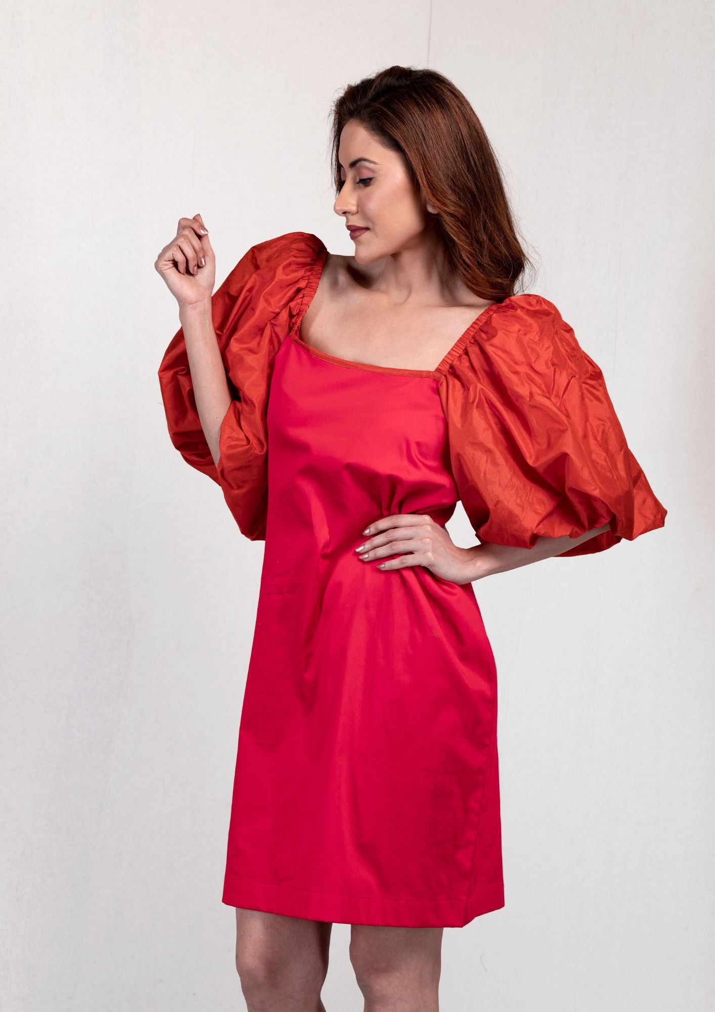 Red balloon sleeve dress